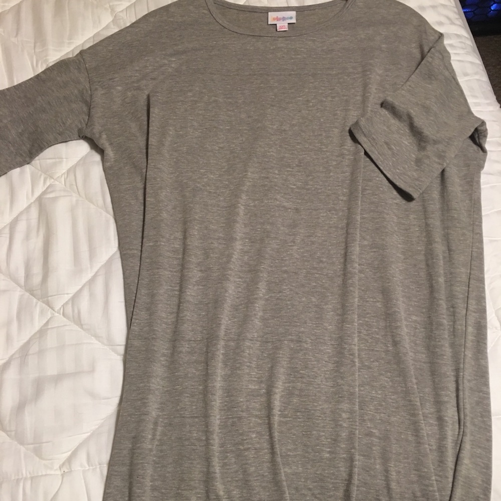 Grey lularoe top